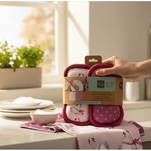 4 pc Pink Dish Sponge Pads and Kitchen Towels